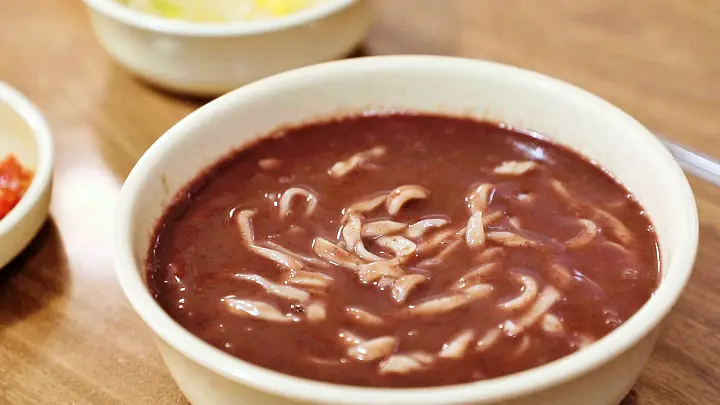 김영철의 동네 한 바퀴 팥칼국수 맛집 전북 김제 김제전통시장 맛집 소개
