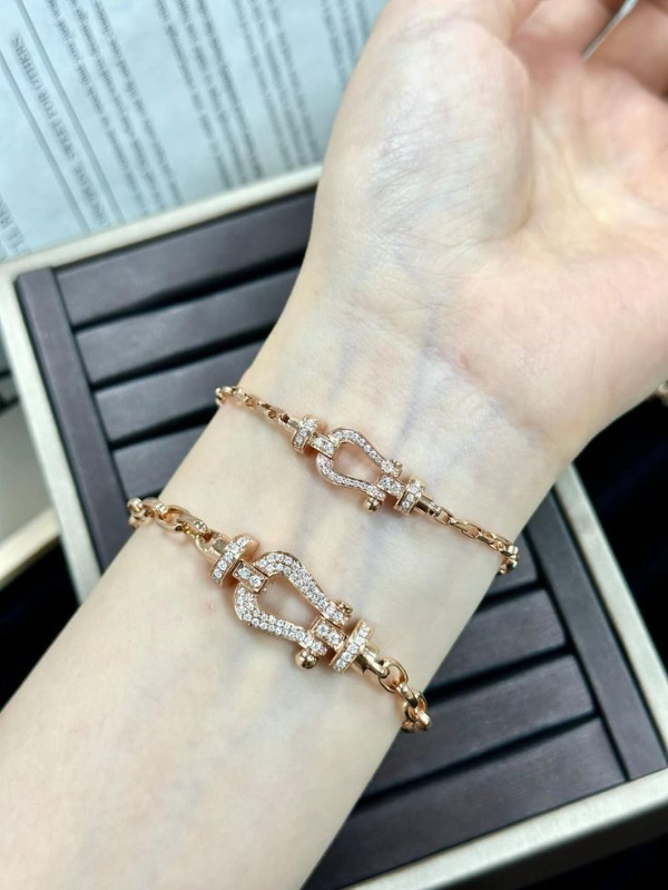 전문직과 투자가들이 선호하는 기세 좋은 프레드 포스텐 물상학