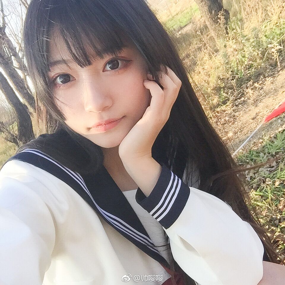 일본 교복패션 얼짱미소녀