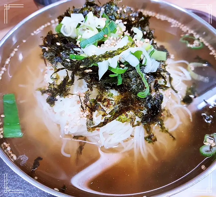 진심 가득 건강 담은 맛 요리 망원시장 망원 맛집 추천 생방송투데이 인생분식 맛집