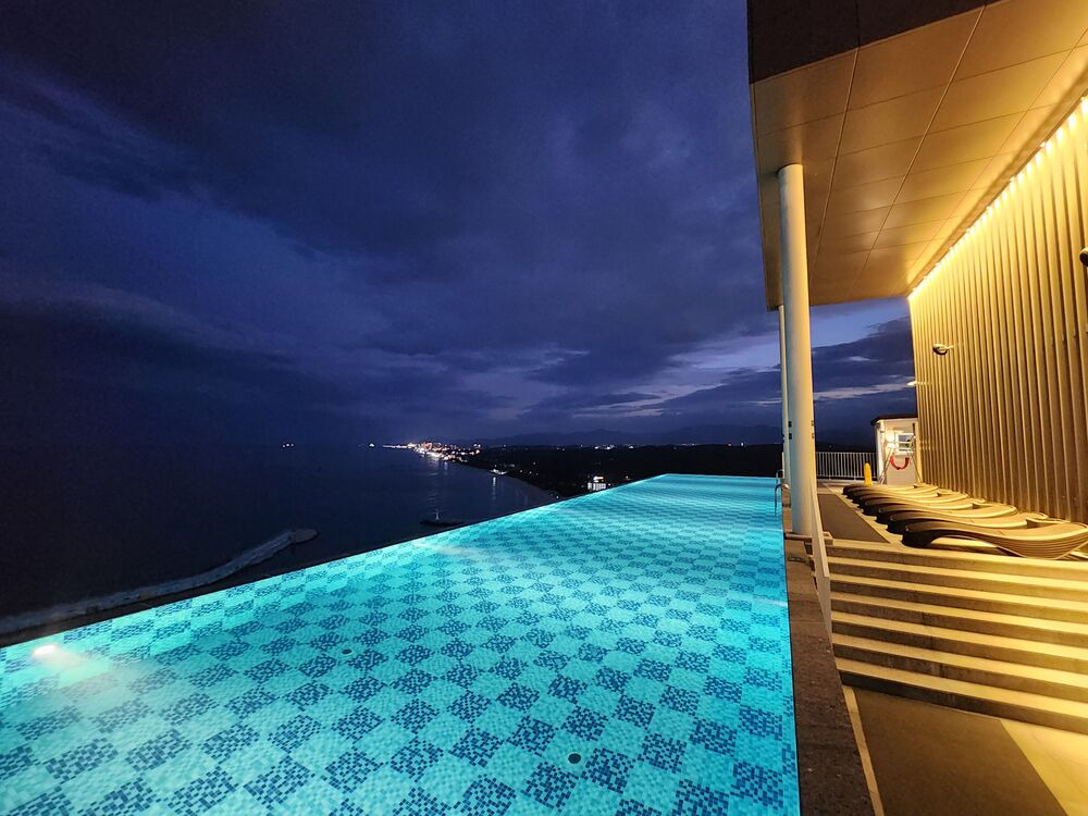 강릉 컨피네스 오션 스위트 호텔｜신축 오션뷰 스위트 &amp; 인피니티풀까지 완벽한 호캉스