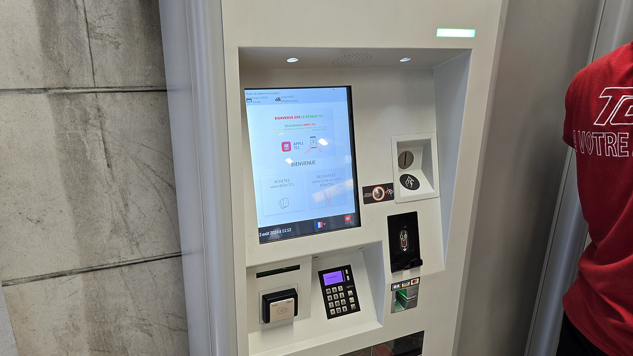 푸니쿨라 매표기