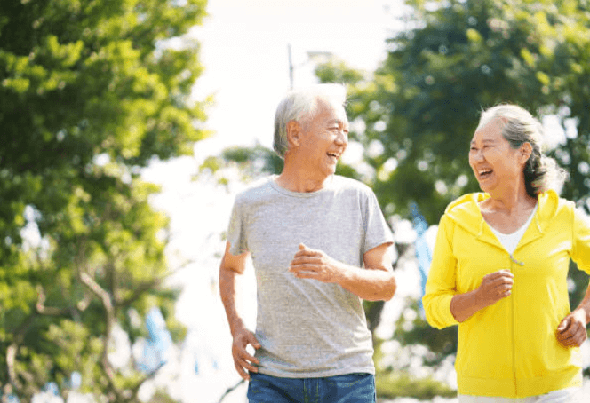 [날씨 추워질 때 80대 건강관리법] 어르신이 꼭 챙겨야 할 생활 습관과 영양제 추천