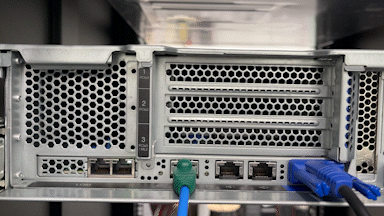 Lenovo SR550 장비 랜포트 위치 확인 화면