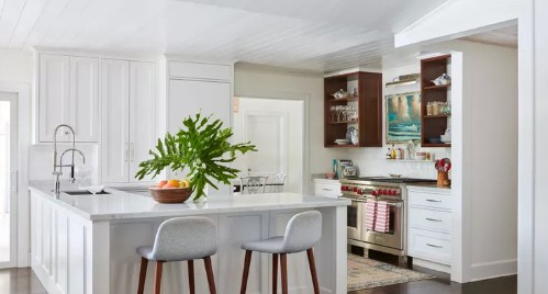 페인트칠한 벽을 청소하는 방법