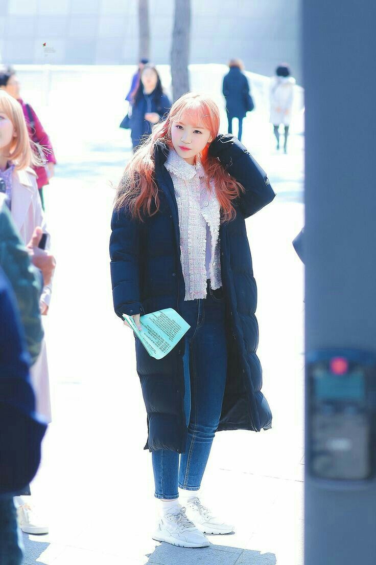 김채원 사진 모음 김채원 사진 모음