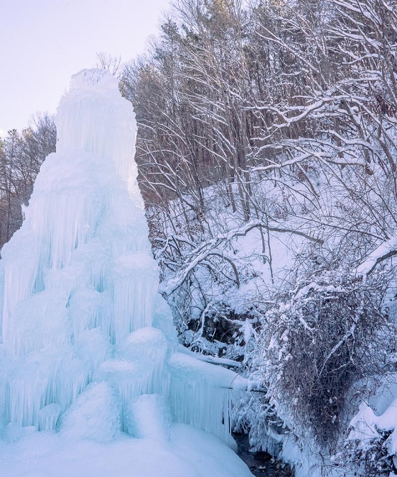 설연휴 국내 여행지 추천 - 청양 알프스마을 얼음분수축제
