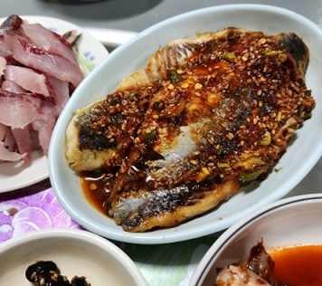 고성회백반-수양식당