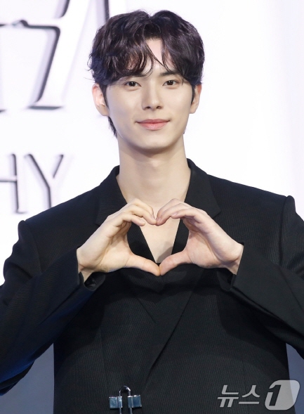 이채민 류다인 프로필 나이 여자친구 군대