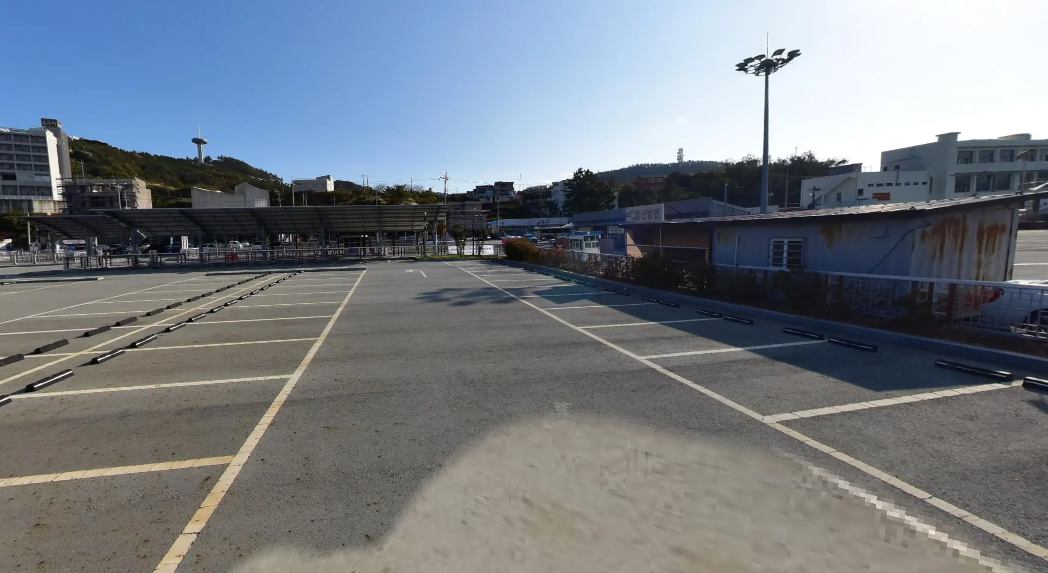 완도 여객선터미널 주차장 전경 2번