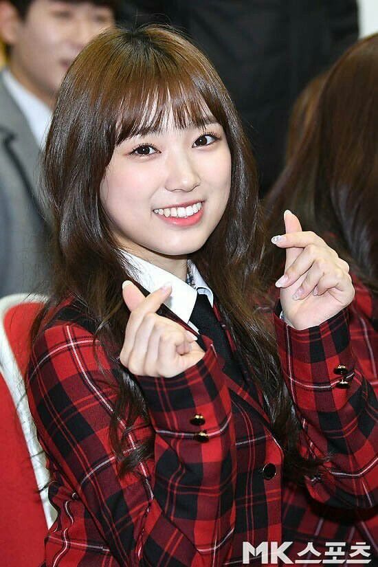 아이즈원 야부키나코 아이즈원 야부키나코