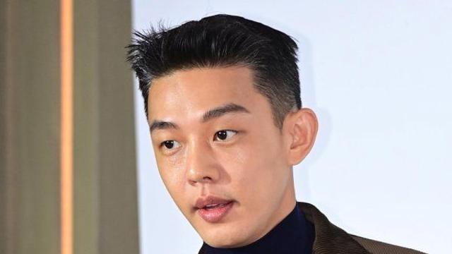 유아인