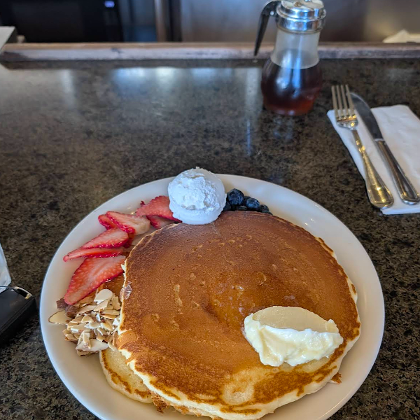 릴리하-베이커리-핫-케이크-사진