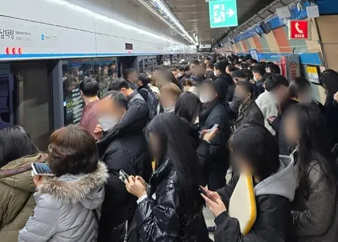 지하철 2호선 신도림역 탈선 사고…이용객 영향은? 복구 시간은 언제?