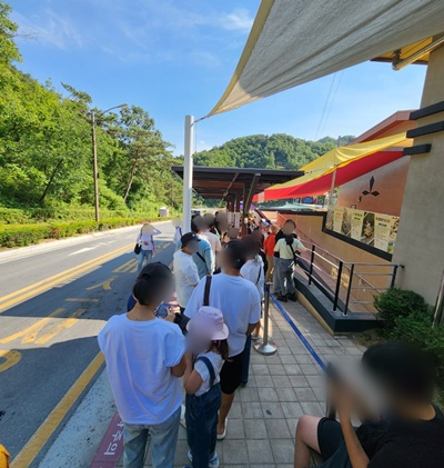 만천하셔틀버스탑승장