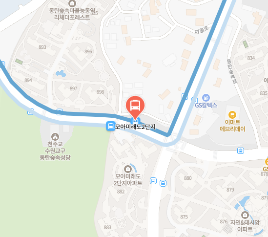 버스 정류장 위치 사진