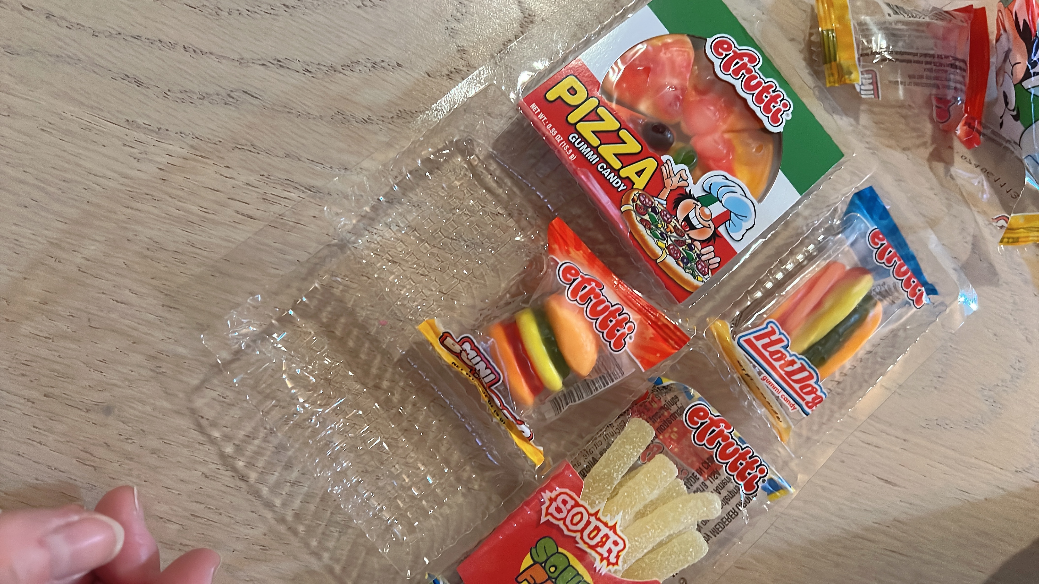 미국-여행-꿀팁-렌터카-허츠렌터카-트래블카드-환전-트래블월렛-미국꿀팁-LA-뉴욕-여행-여행영어-해외여행-항공