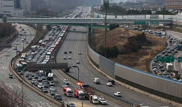 판교IC 사고 정체