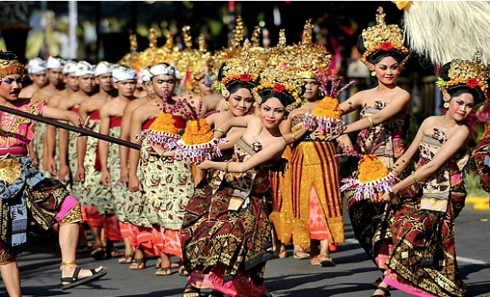 6월~8월 꼭 가봐야 할 동남아 여름축제 BEST 7 (+여행 꿀팁)
