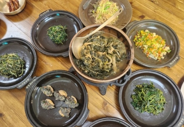 동네한바퀴-공주-이귀숙-27첩-자연치유밥상