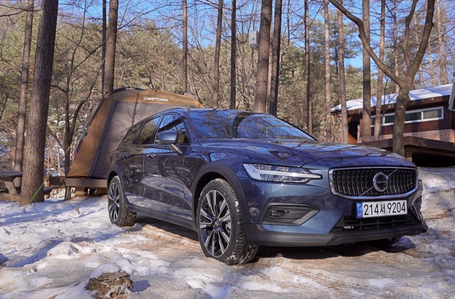 볼보 V60 크로스컨트리