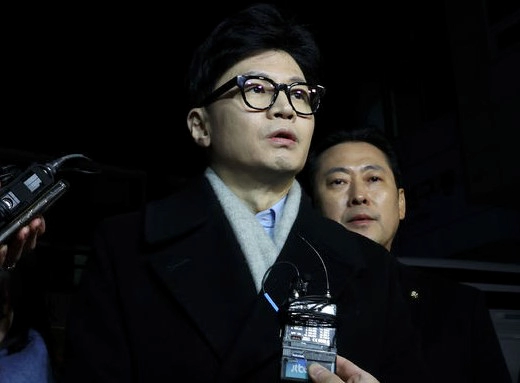  한동훈 비대위원장 배현진 입원 병원 방문 
