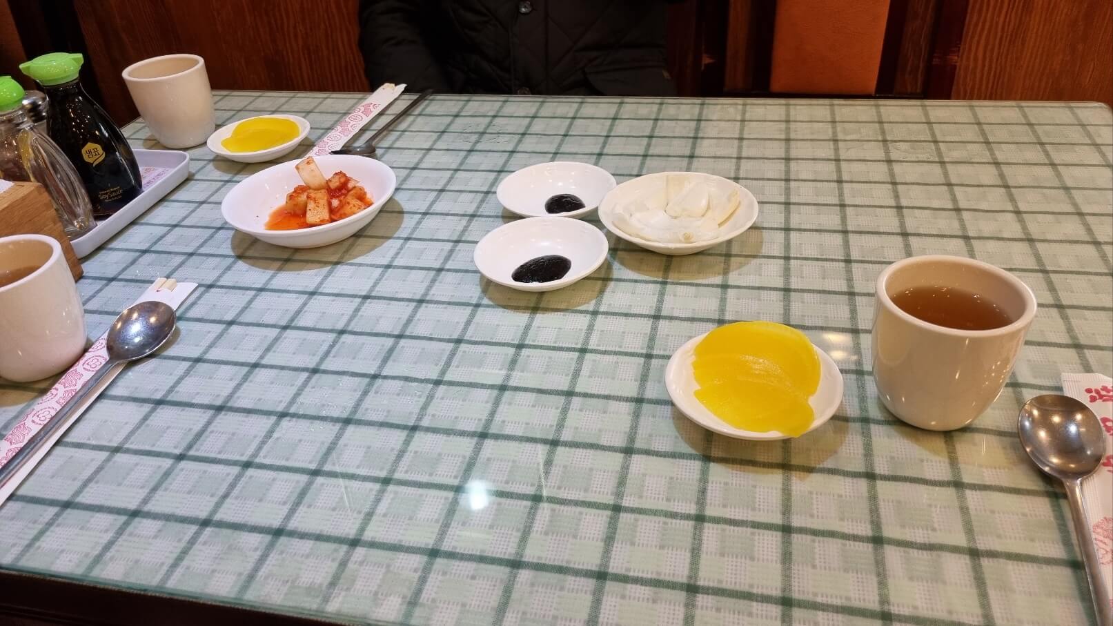 안동장-기본반찬