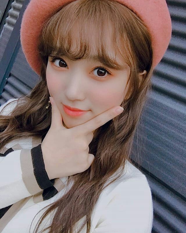 아이즈원 야부키나코 아이즈원 야부키나코