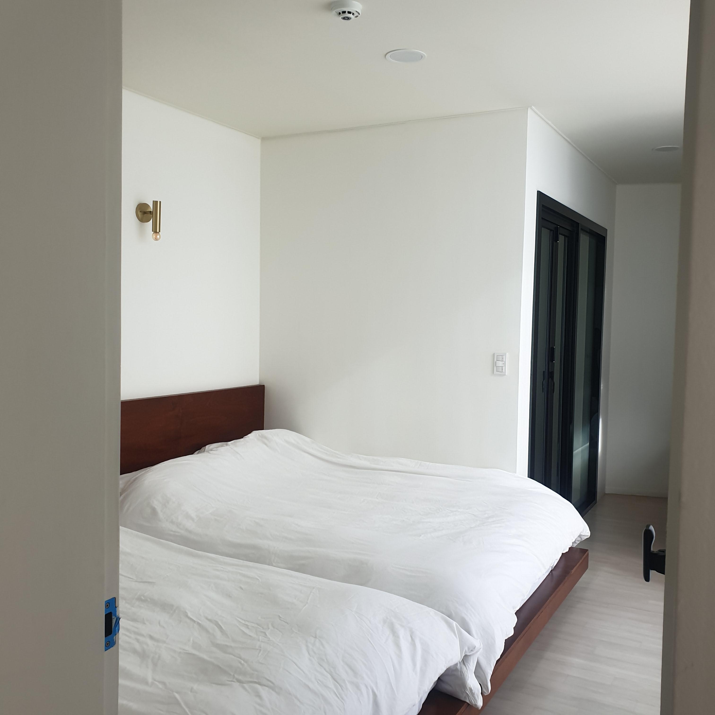 침실 내부 모습