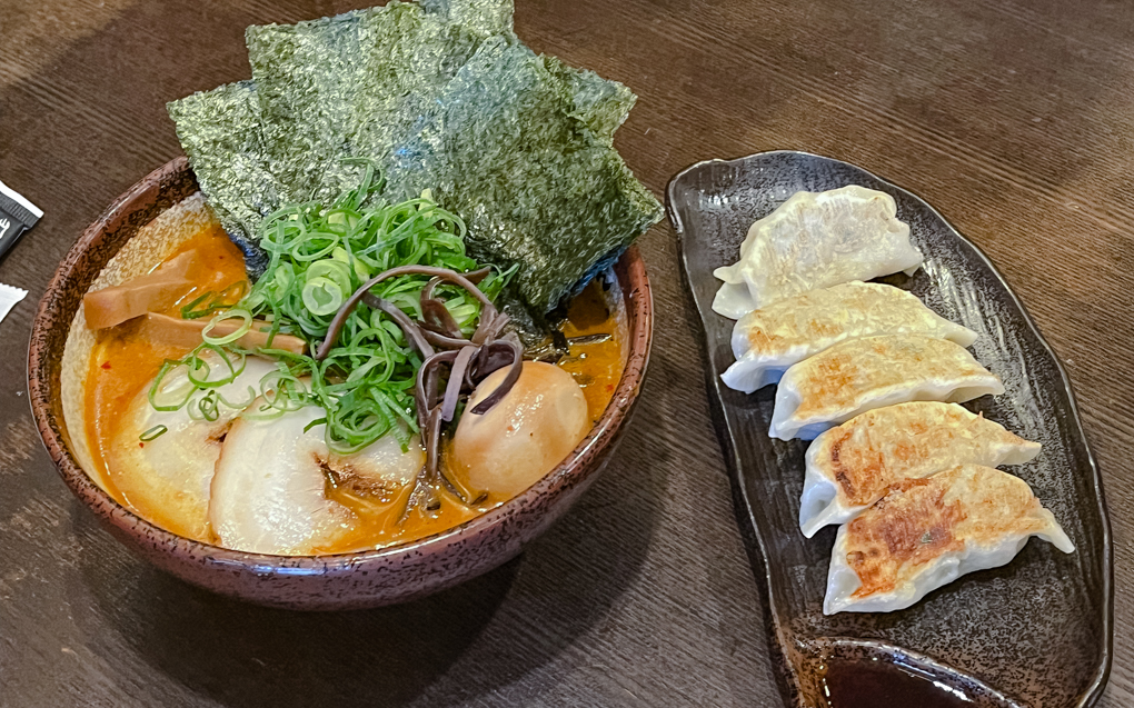 도쿄 라멘 맛집, 신부사키야 미소라멘과 교자