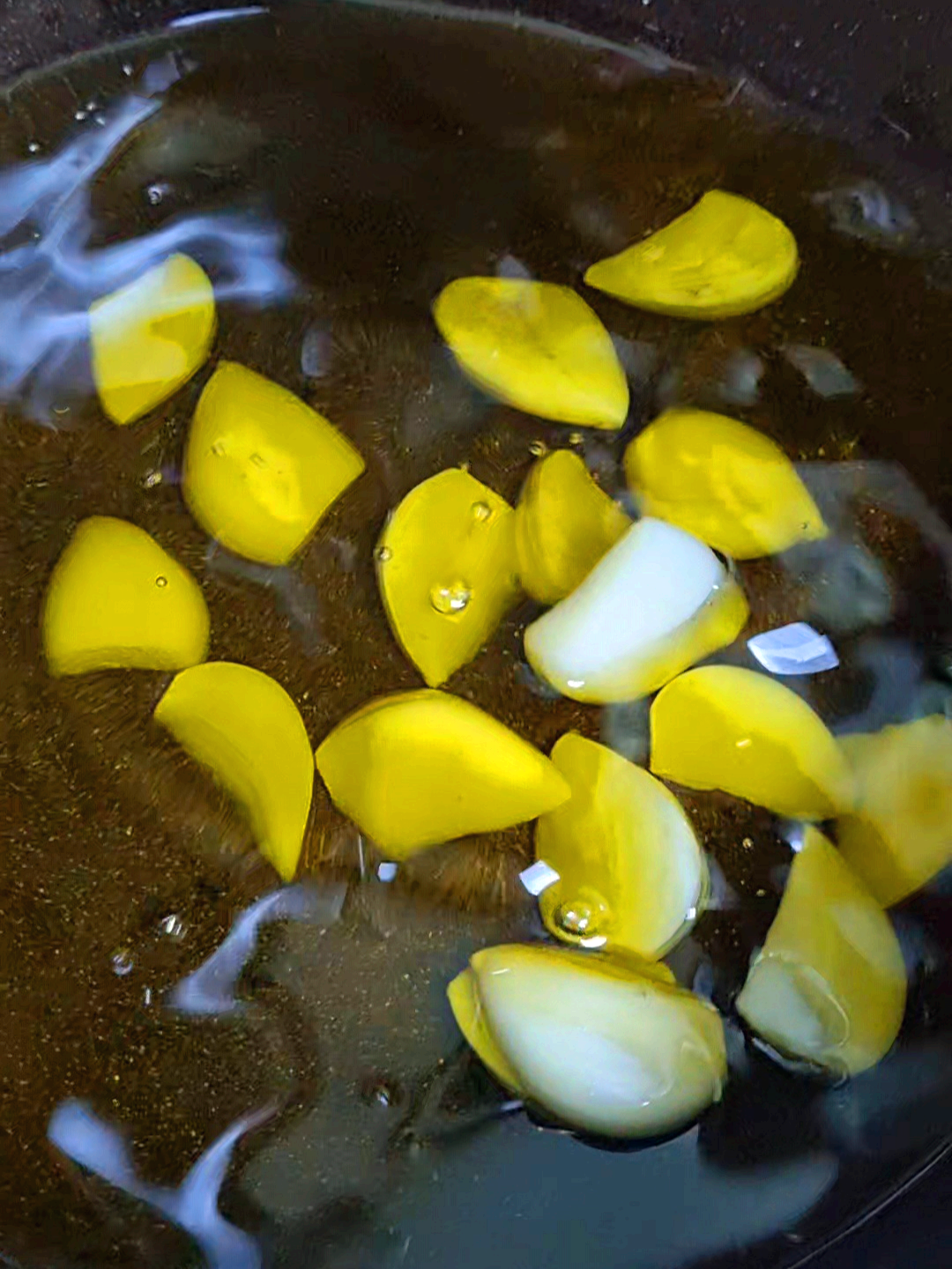 달콤함이 2배! 고구마 새우 감바스 만들기 레시피