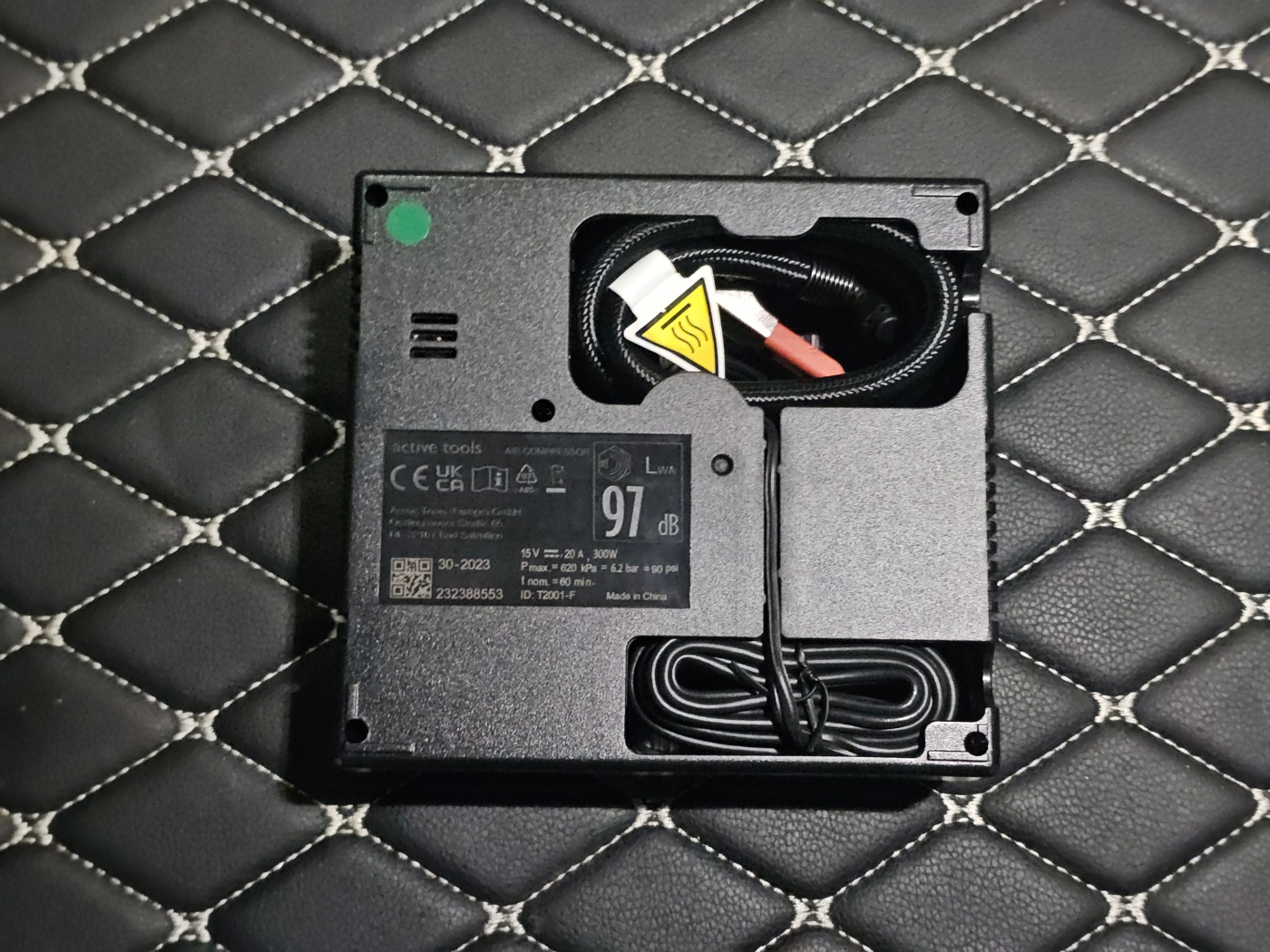 리페어 키트로 타이어 공기 넣기