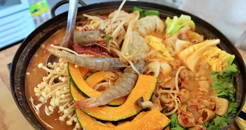 천안 전국 택배 온라인 전화 주문 가능 연 매출 8억 원, 왕만두전골 만두 맛집 추천