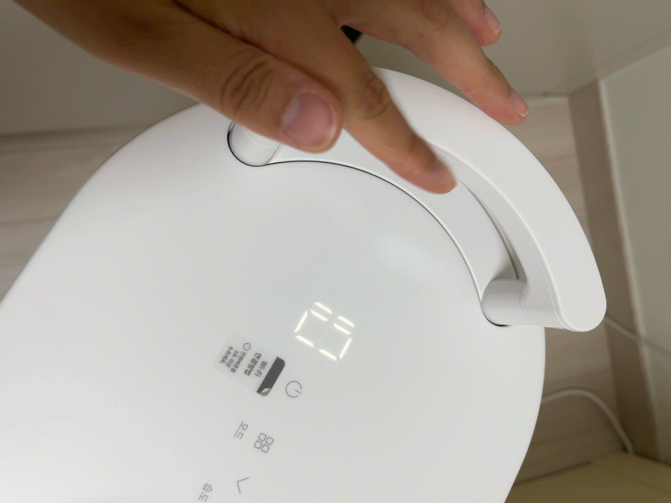 LG휘센오브제제습기