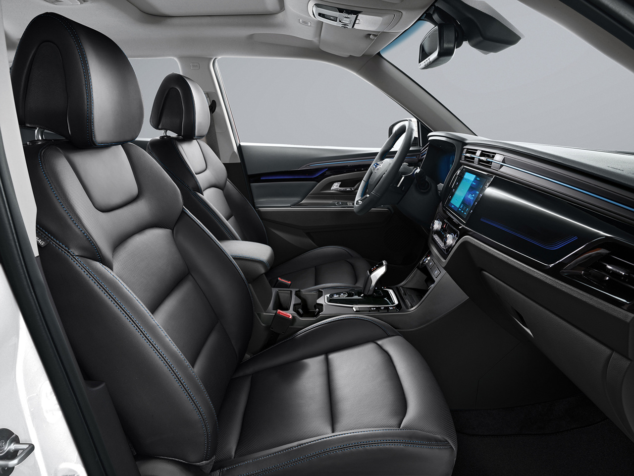 쌍용 코란도 이모션 차량 이미지