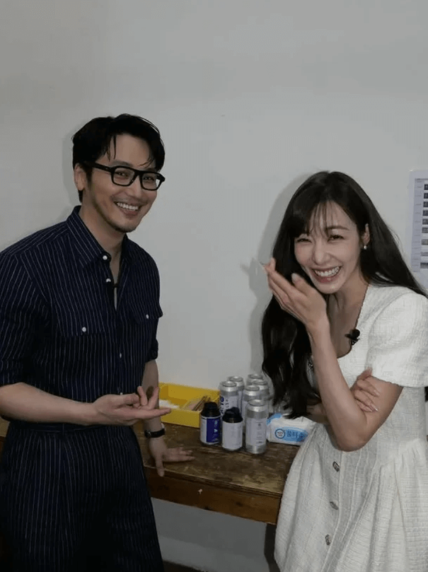 티파니 변요한 열애설 결혼전제 손편지 공개