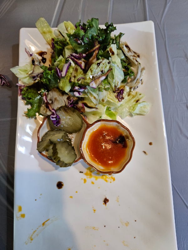 치킨 탄두라와 잘 어울리는 입안 고소함 달달 야채 샐러드 