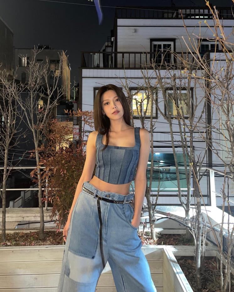 소녀시대 수영의 로우라이즈