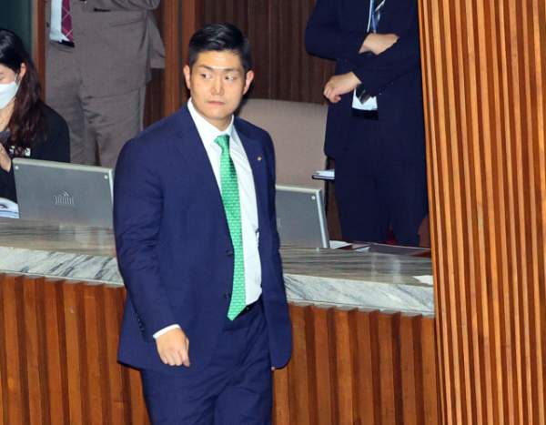 김재섭 국회의원 프로필