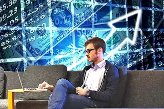 거시경제학의 경제성장 경제변동 및 정책형성에 따른 영향분석