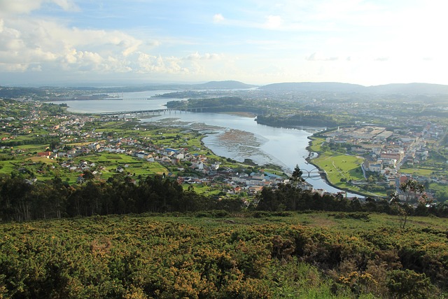 호주 브리드강 하구 마을
