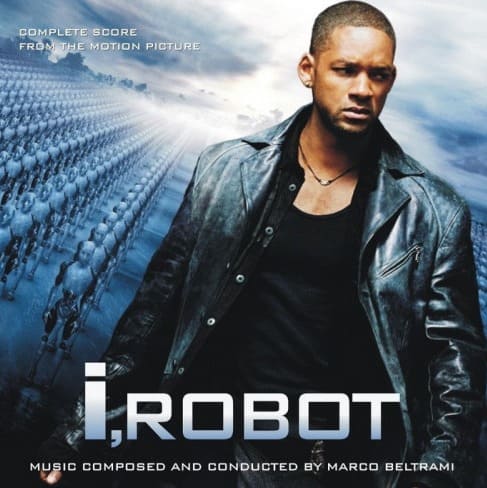 많은 로봇을 배경으로한 윌 스미스의 아이로봇 포스터