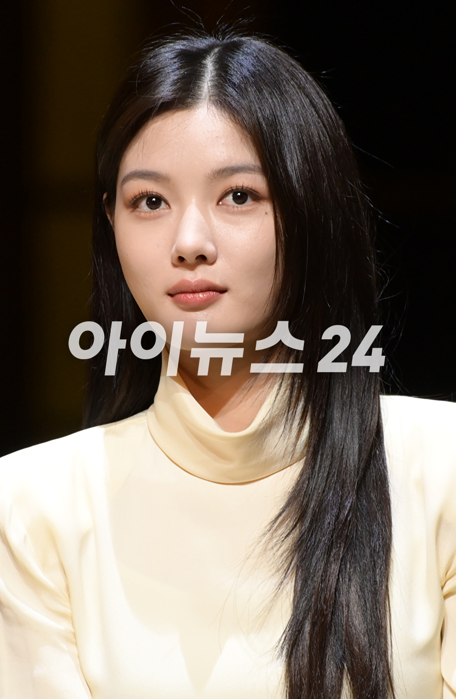 배우 김유정이 7일 오후 서울 서초구 예술의 전당 CJ 토월극장에서 진행된 연극 '셰익스피어 인 러브' 기자간담회에 참석하고 있다. [사진=정소희 기자]