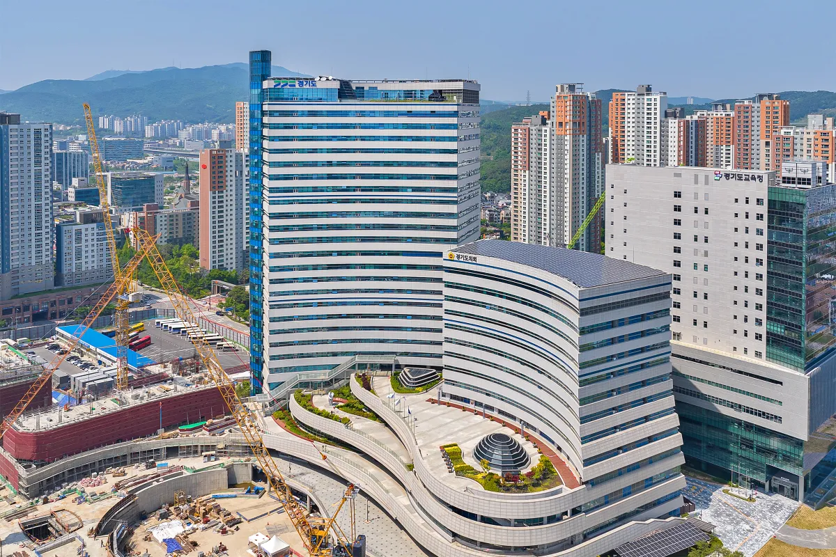 경기도청-전경-사진