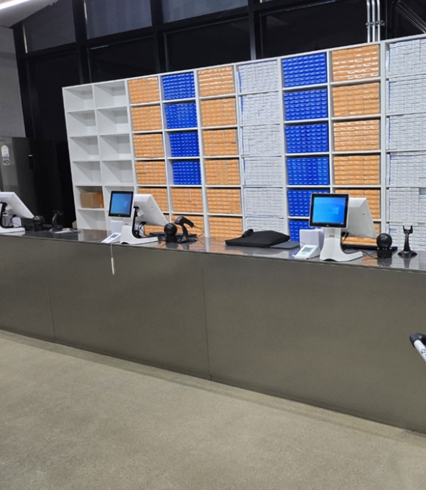 성남 창고형약국