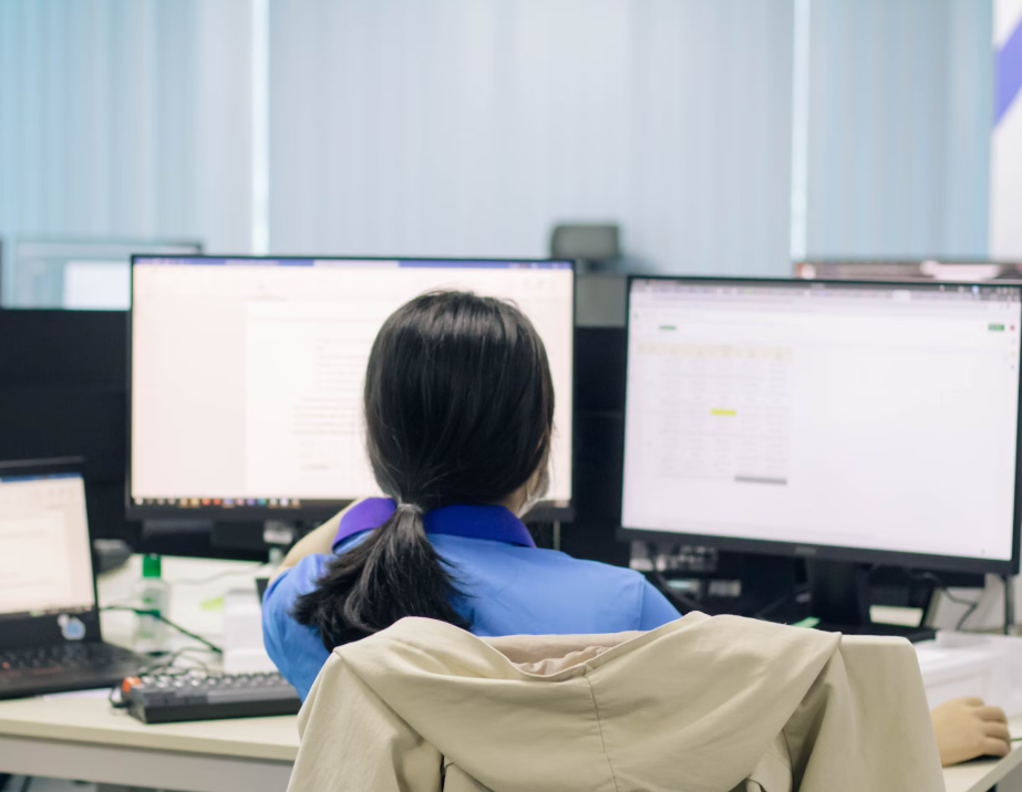 근로장려금&amp;#44; 근로장려금 신청&amp;#44; 장려금 신청 조건&amp;#44; 국세청 홈택스&amp;#44; 손택스 근로장려금&amp;#44; 근로장려금 소득 기준&amp;#44; 근로장려금 신청 서류&amp;#44; 2025 장려금 자격&amp;#44; 근로장려금 지급 일정&amp;#44; 근로장려금 신청방법 