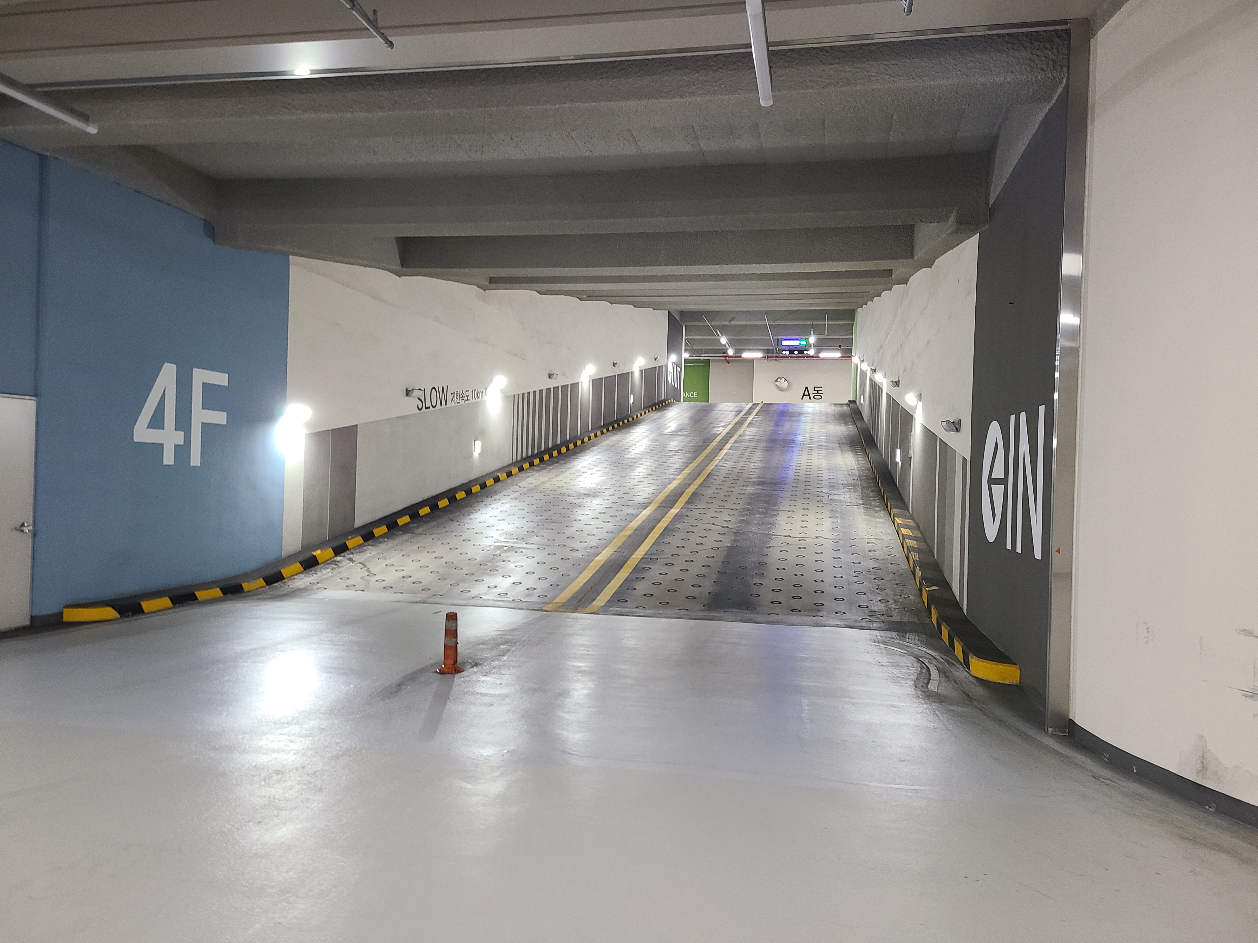 성남 SK V1 드라이브인 및 주차장8