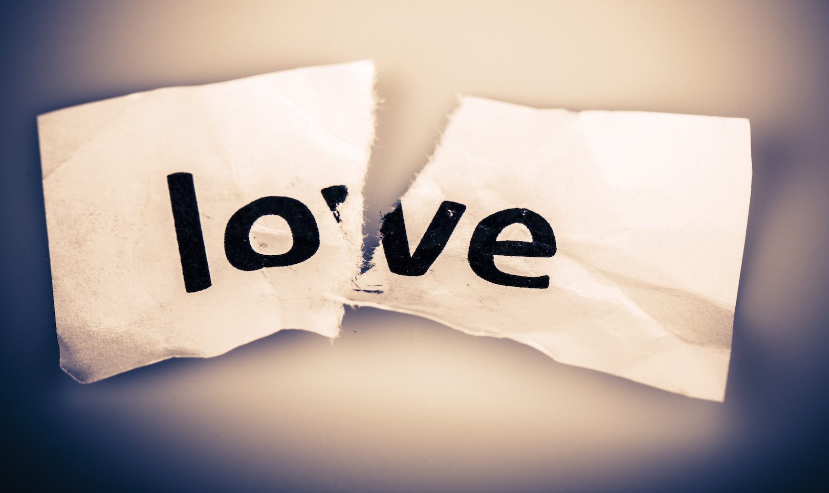 사랑한다고 말하지 못한 것이다.