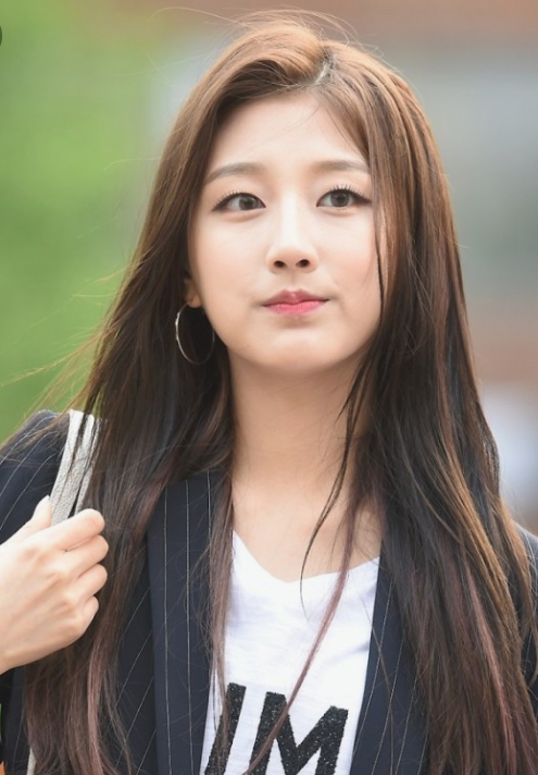 정예인 노빠꾸 아육대 프로필