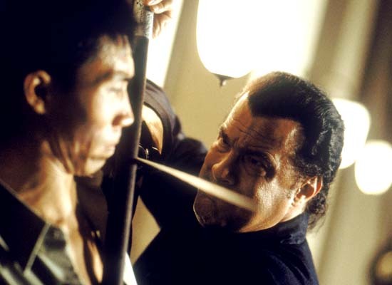 벨리 오브 비스트 액션 영화 다시보기 추천 / 줄거리 결말 후기 리뷰 스포일러